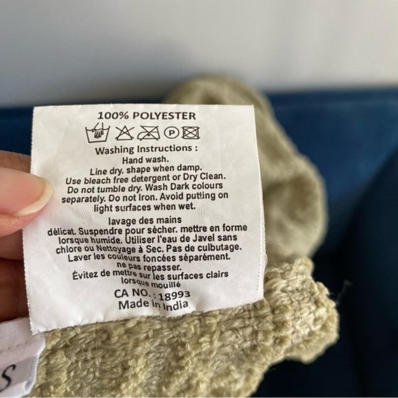 FABSTYLES Green Knit Patterned Fringed Throw Blanket - Picture 4 of 5